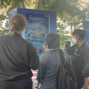 บริการจำหน่ายและเช่า INTERACTIVE GAME & VENDING MACHINE KIOSK + บริการผลิตและเช่าระบบ Interactive Game & Vending Machine Kiosk สร้างกิจกรรมให้บูธคุณดูทันสมัย น่าสนใจ ด้วยเทคโนโลยีและนวัตกรรมที่จะสร้างรอยยิ้มให้กับผู้ร่วมสนุกและประสบการณ์ดีๆให้ความรู้เป็นที่น่าจดจำต่อแบรนด์สินค้าและบริการของคุณ โดยเรามีเกมสำเร็จรูป เพื่อลดระยะเวลาในการผลิตและพัฒนาระบบ รวมถึงประหยัดงบประมาณในการจัดงานและระบบ Interactive ของเรา มีฟังก์ชัน ดังนี้ เล่นง่ายด้วยระบบจอสัมผัส 40 นิ้ว มาพร้อมกับระบบแจกของรางวัลอัตโนมัติผ่านการร่วมสนุกกับเกม ทำให้บูธดูทันสมัยสร้างความน่าสนใจ และดึงดูดคนเข้ามารับชมบูธและร่วมกินกรรมมากยิ่งขึ้น ทนทาน แข็งแรง เหมาะกับที่จัดทั้งในและนอกอาคาร ดูทันสมัย เรียบหรู เหมาะกับงานเป็นทางการ ประหยัดงบในการทำกิจกรรมสำหรับบูธและอีเวนต์ ด้วยระบบเกมที่เราสร้างไว้เพื่อรองรับงานของคุณ ระบบ Interactive Game สำเร็จรูปให้เลือกใช้งาน โดยเปลี่ยนภาพกราฟิกตามสินค้า แบรนด์ และรูปแบบงานของลูกค้าได้ สามารถปรับเปลี่ยนกราฟิกเพื่อให้เข้ากับงานของคุณ ประหยัดระยะเวลาในการพัมนาระบบเกมสำหรับงานอีเวนต์นั้นๆ เก็บข้อมูลผู้เล่นเพื่อนำไปวิเคราะห์และใช้งานข้อมูล เช่น ชื่อ เบอร์ติดต่อ อีเมล ได้ เคลื่อนย้าย ติดตั้ง สะดวก Optional สามารถติดสติ๊กเกอร์ Inkjet เพื่อให้สอดคล้องกับธีมงานของลูกค้าได้